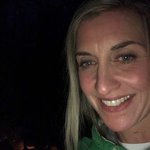 Meet your Posher, Dana